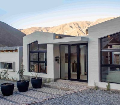 exterior ingreso costado 1