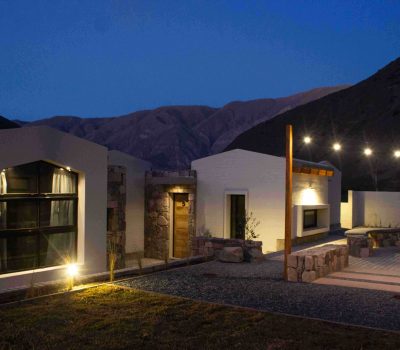 exterior noche patio 6