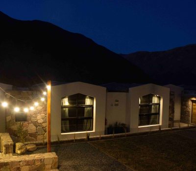 exterior patio noche altura 1